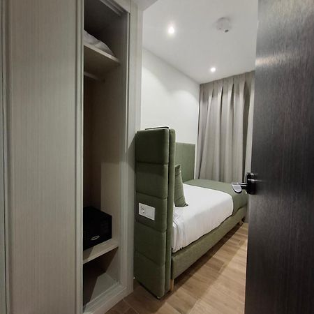 Hostal San Blas Madrid Ngoại thất bức ảnh
