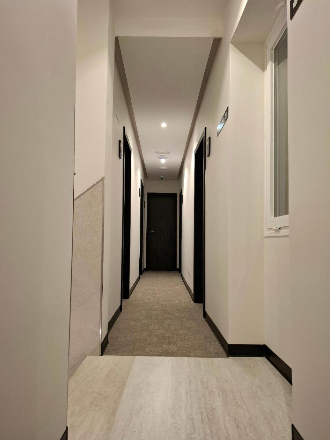 Hostal San Blas Madrid Ngoại thất bức ảnh